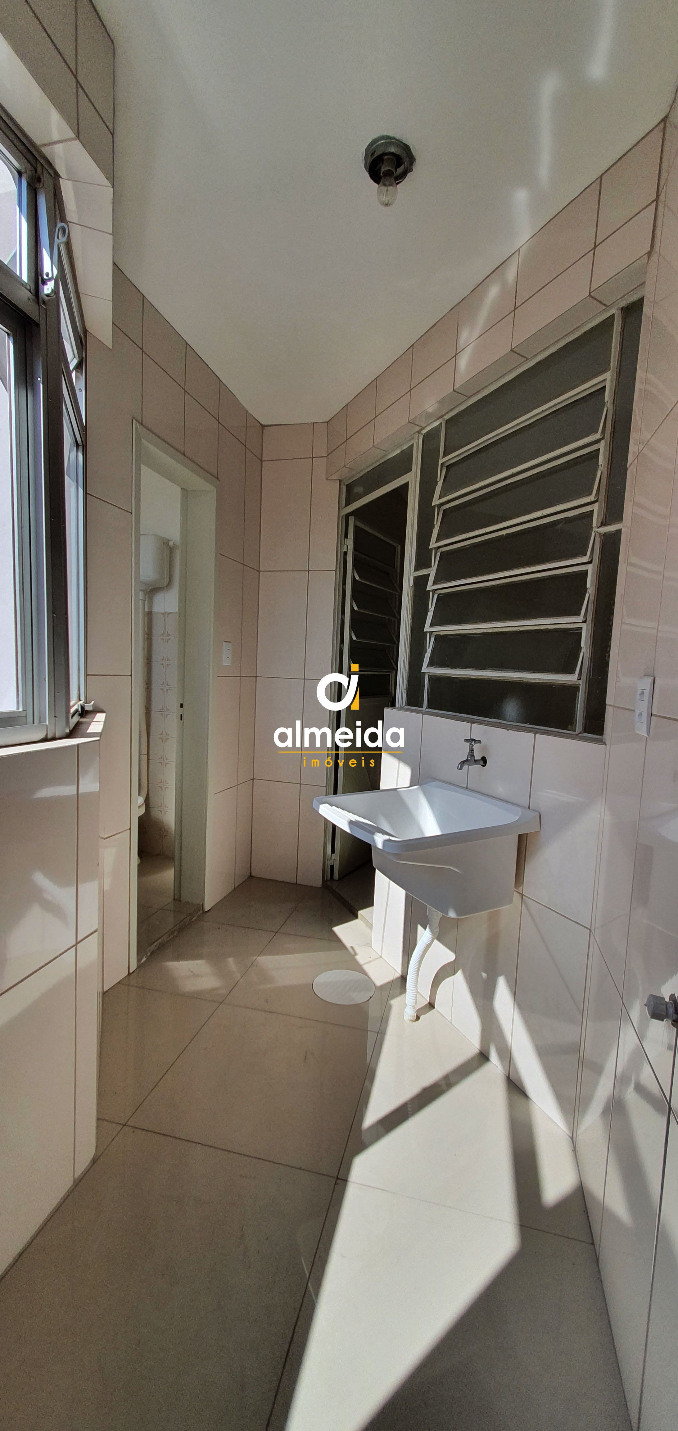 Apartamento à venda com 2 quartos, 83m² - Foto 11