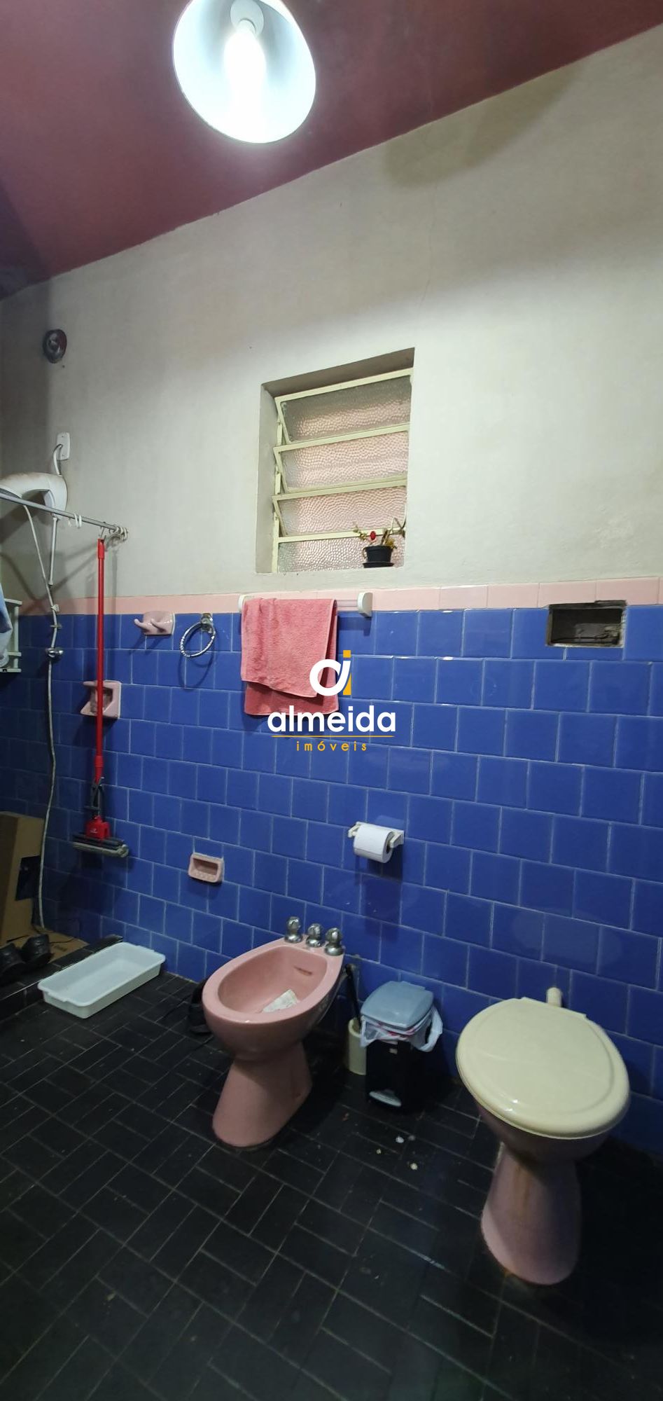 Casa com 4 Dormitórios à venda, 203 m² por R$ 1.000.000,00 Casa com 4 Dormitórios à venda, 203 m² por R$ 1.000.000,00