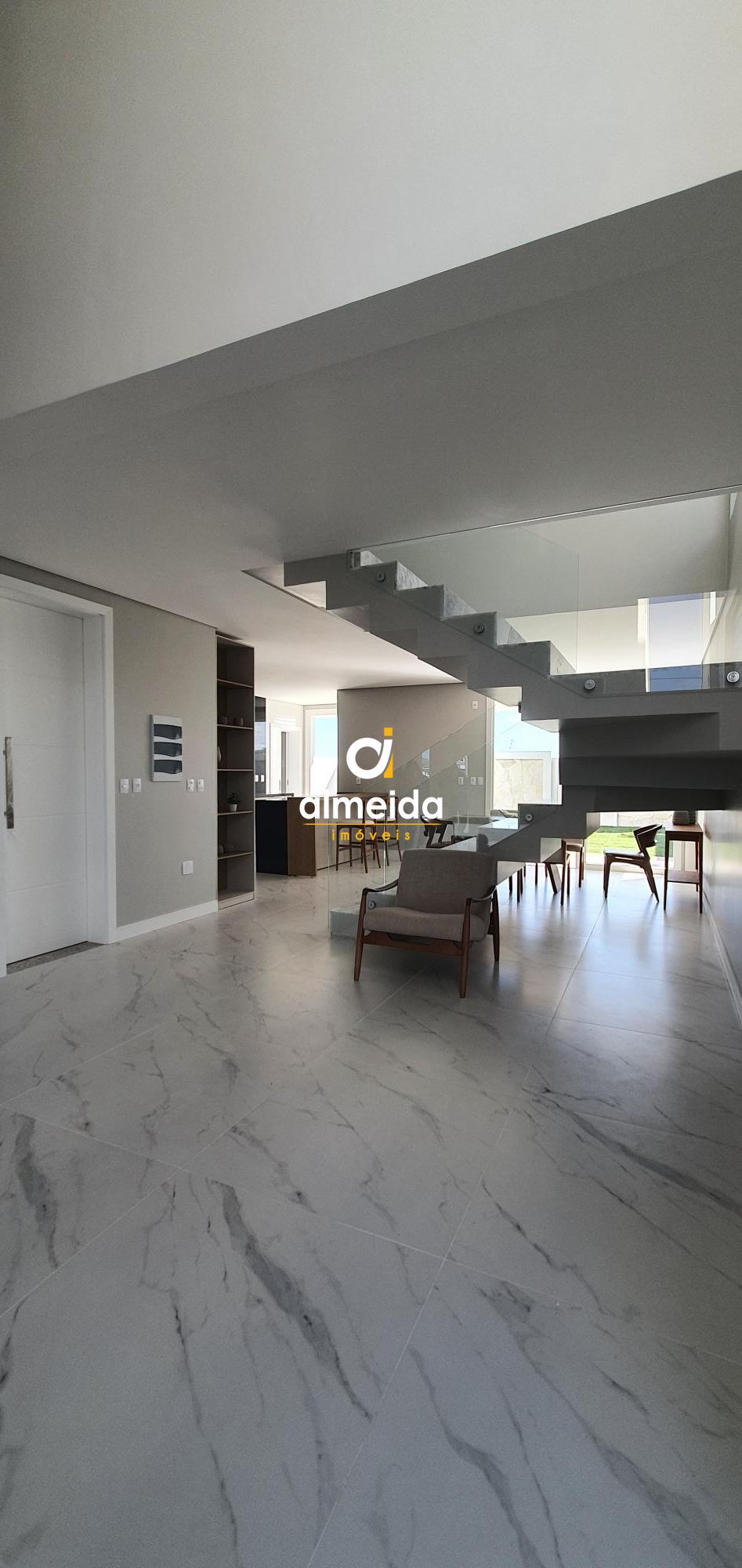 Casa à venda com 3 quartos, 205m² - Foto 7