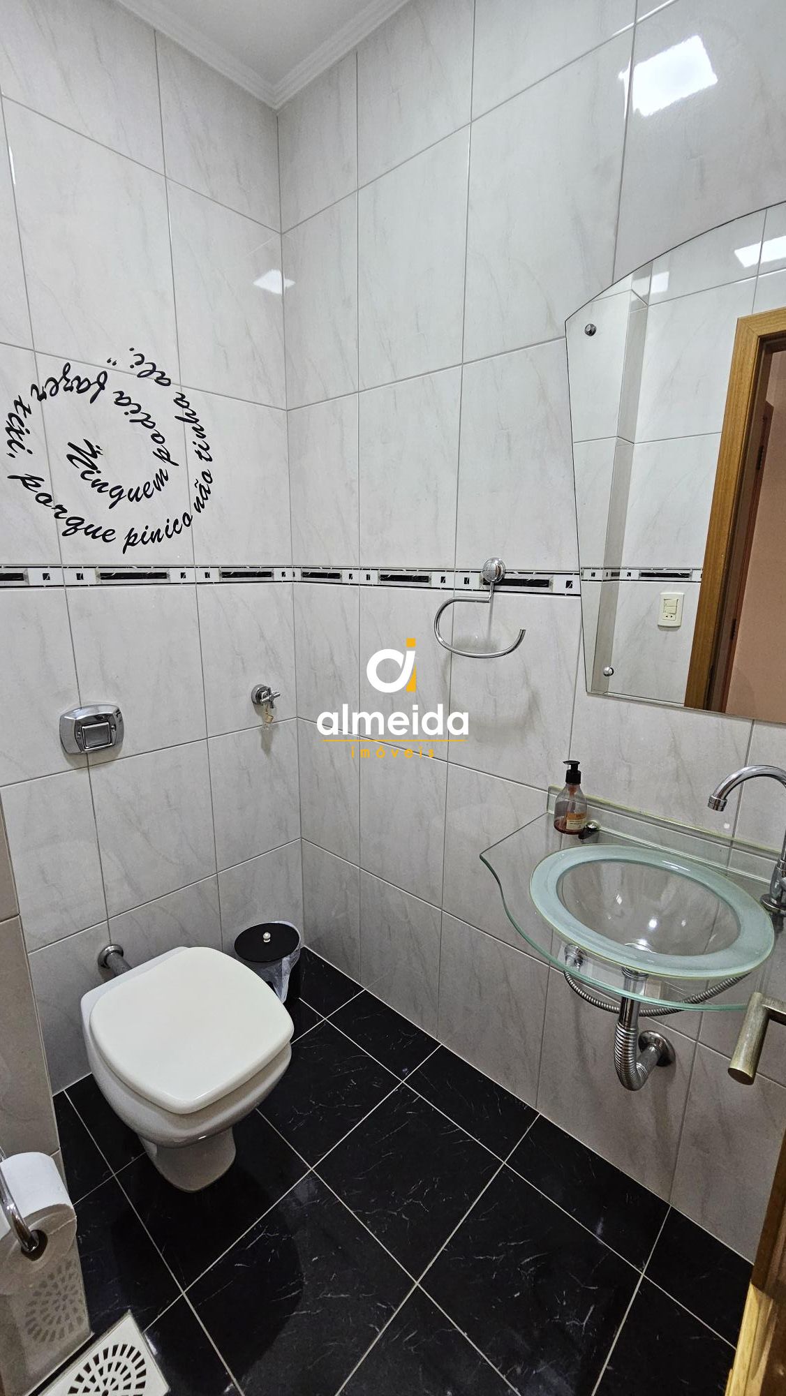 Apartamento à venda com 3 quartos, 137m² - Foto 15