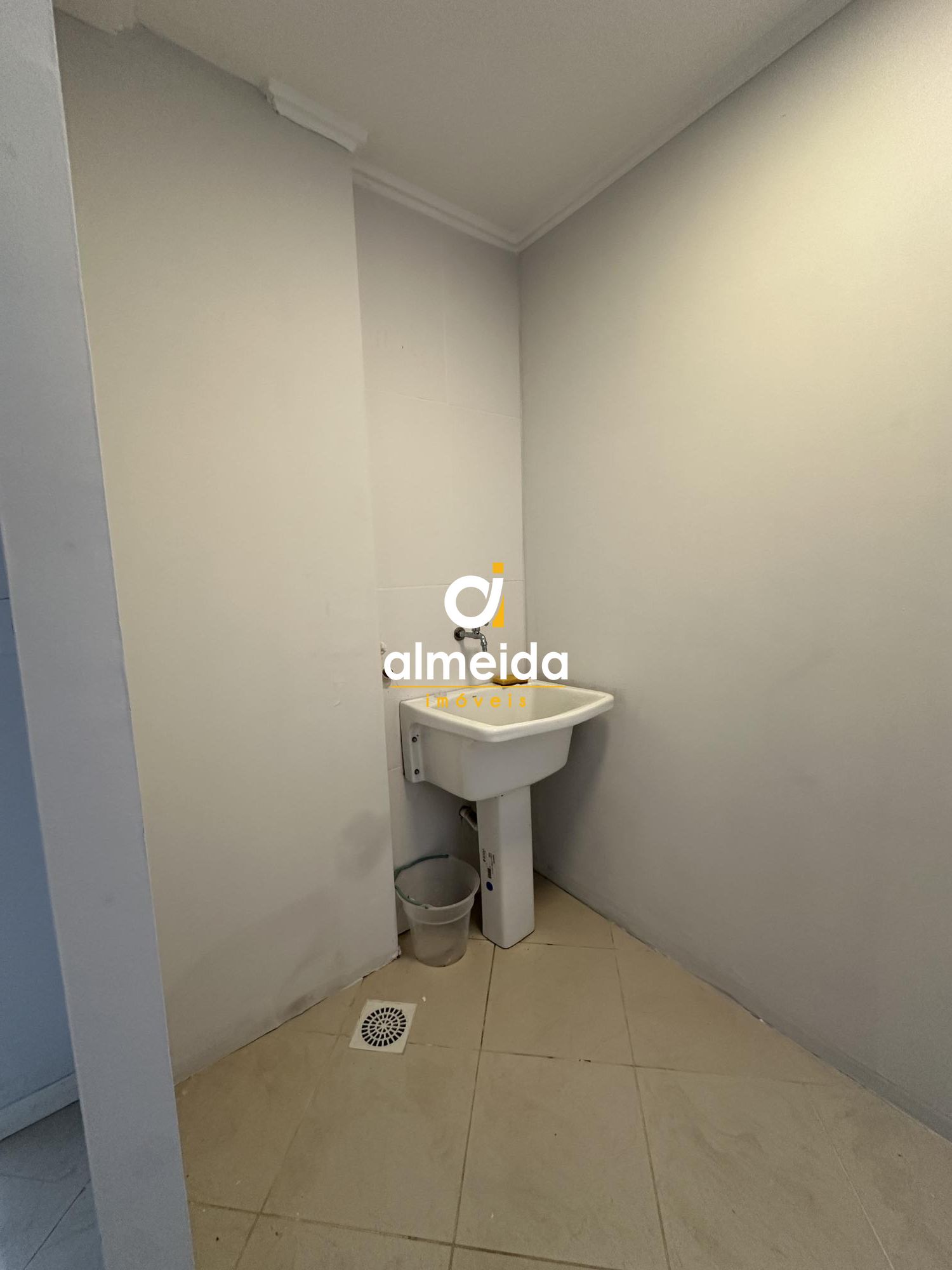 Apartamento à venda com 2 quartos, 77m² - Foto 15