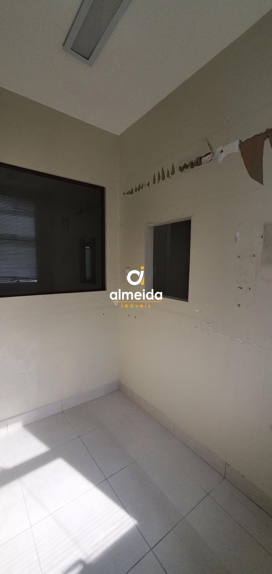 Conjunto Comercial-Sala para alugar com 3 quartos, 139m² - Foto 22