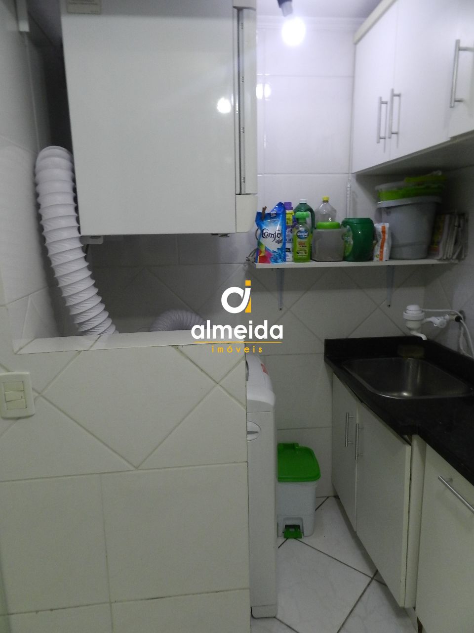 Apartamento à venda com 2 quartos, 64m² - Foto 13