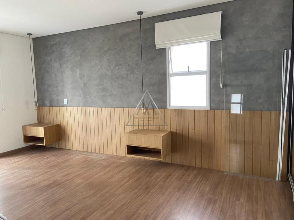 Apartamento à venda com 4 quartos, 235m² - Foto 5