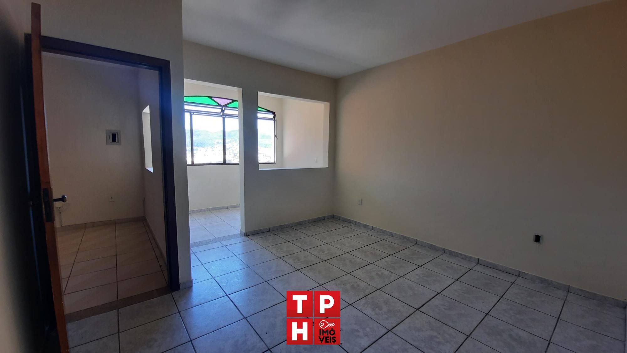 Apartamento para alugar com 3 quartos, 80m² - Foto 2