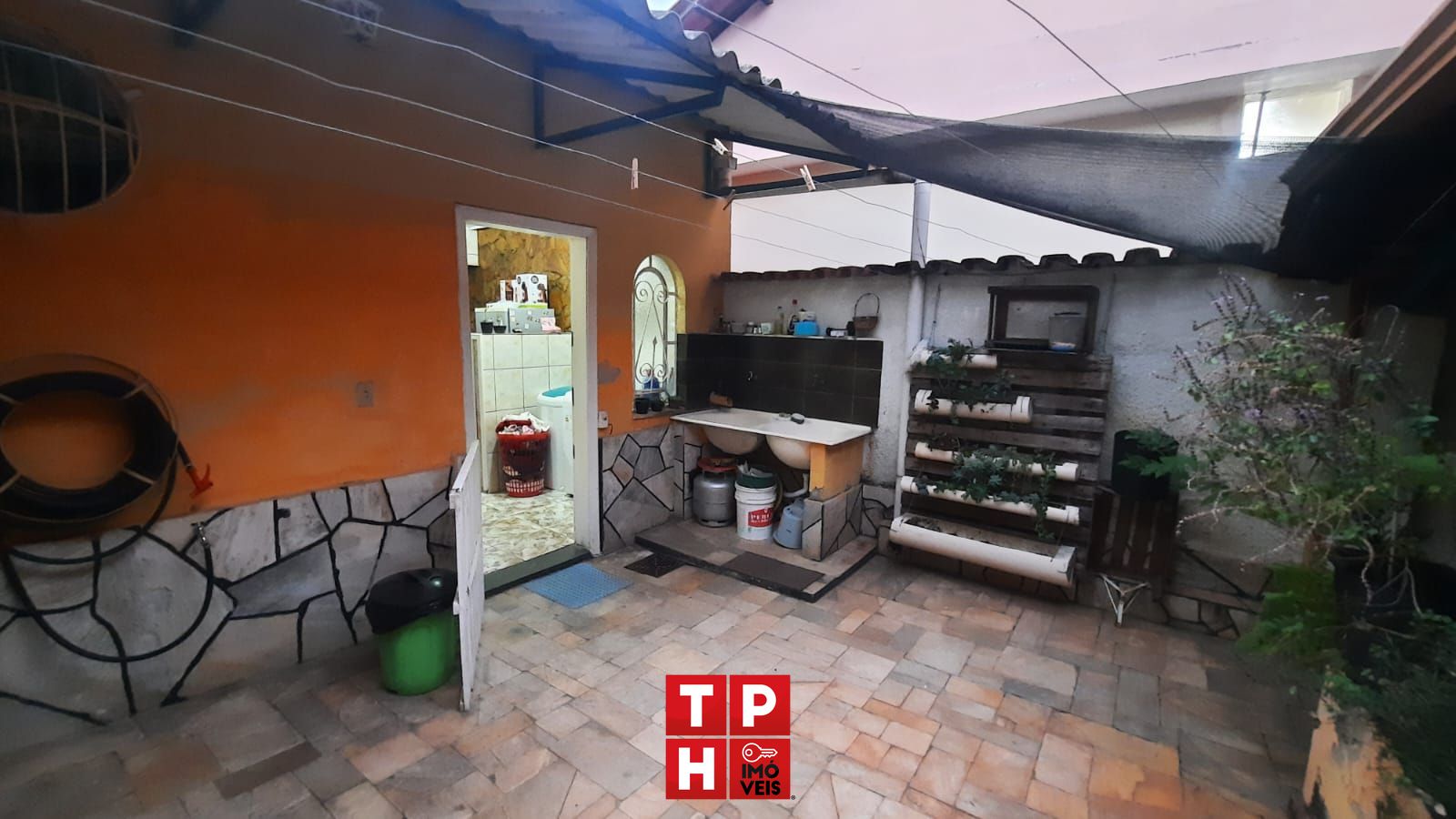 Casa à venda com 2 quartos, 290m² - Foto 12