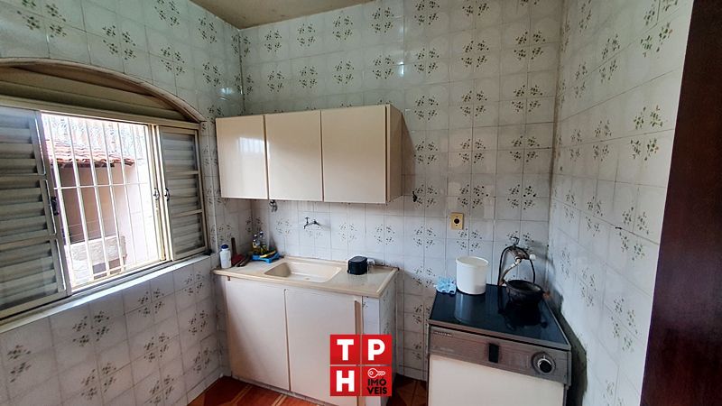 Casa à venda com 5 quartos, 205m² - Foto 20