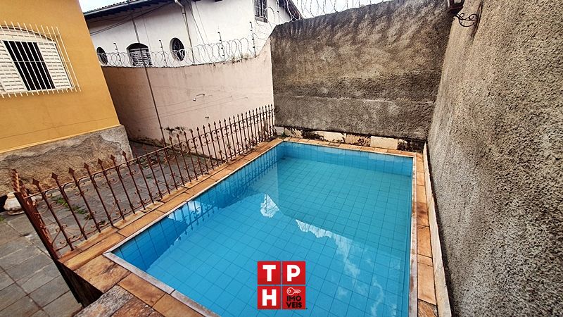 Casa à venda com 5 quartos, 205m² - Foto 25