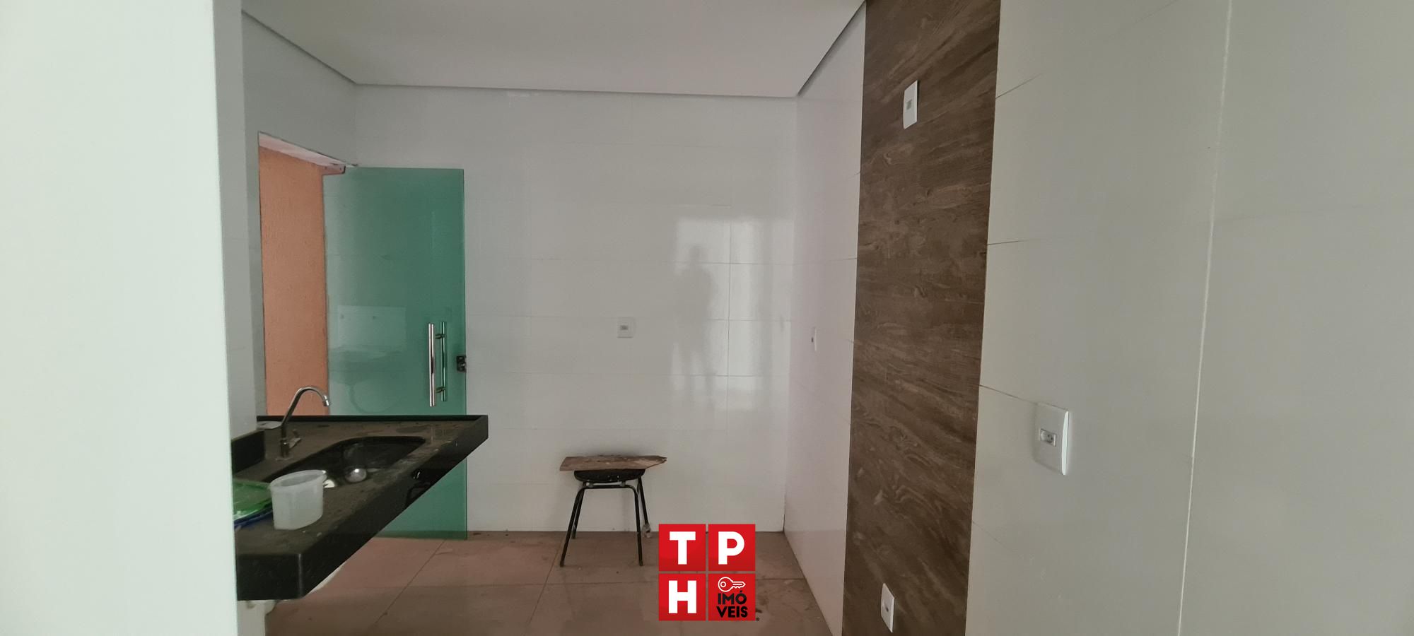 Casa à venda com 3 quartos, 78m² - Foto 4