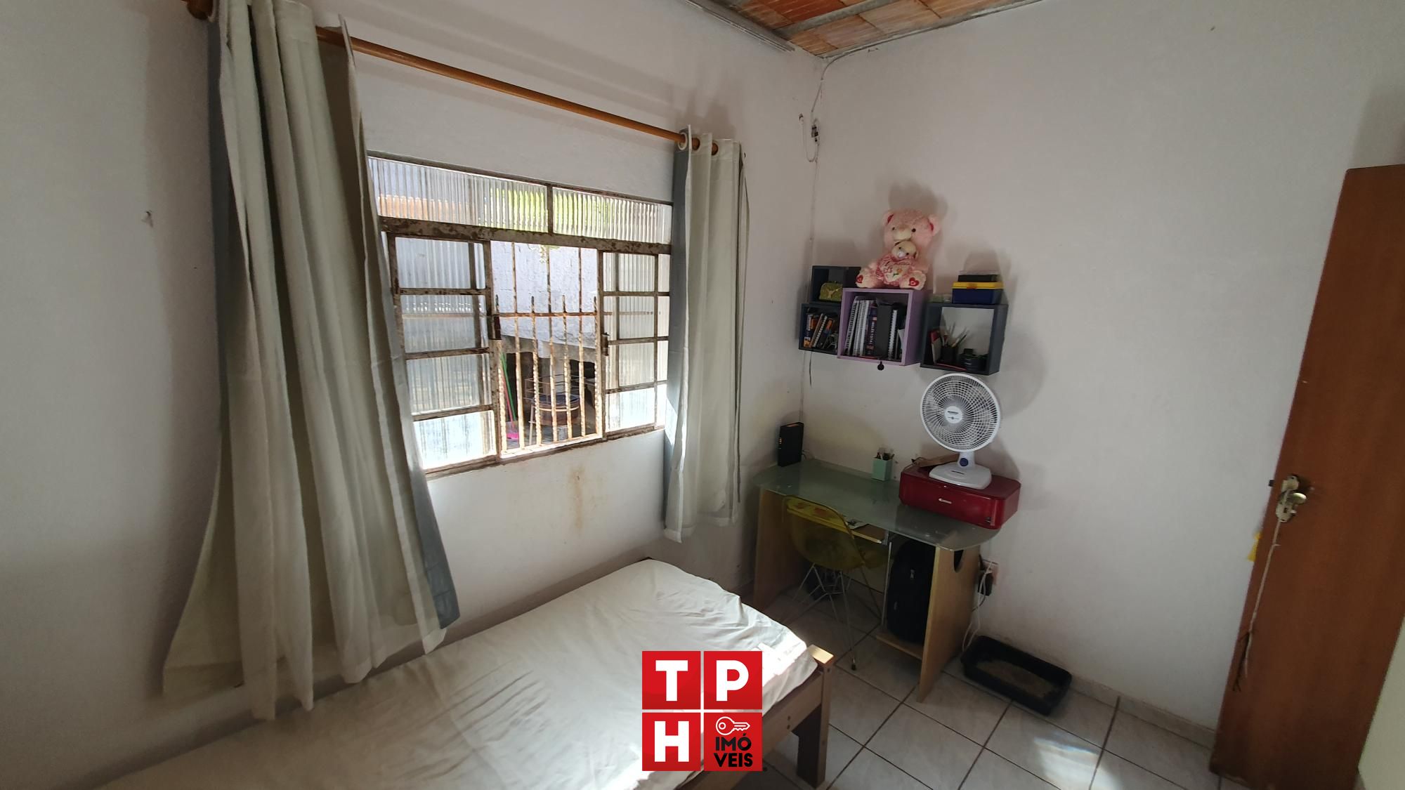 Casa à venda com 3 quartos, 90m² - Foto 14