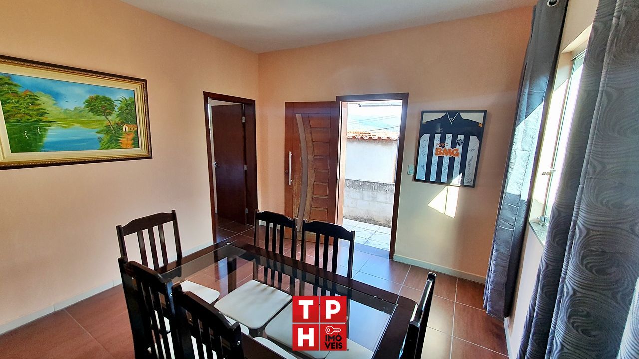 Casa à venda com 3 quartos, 100m² - Foto 3