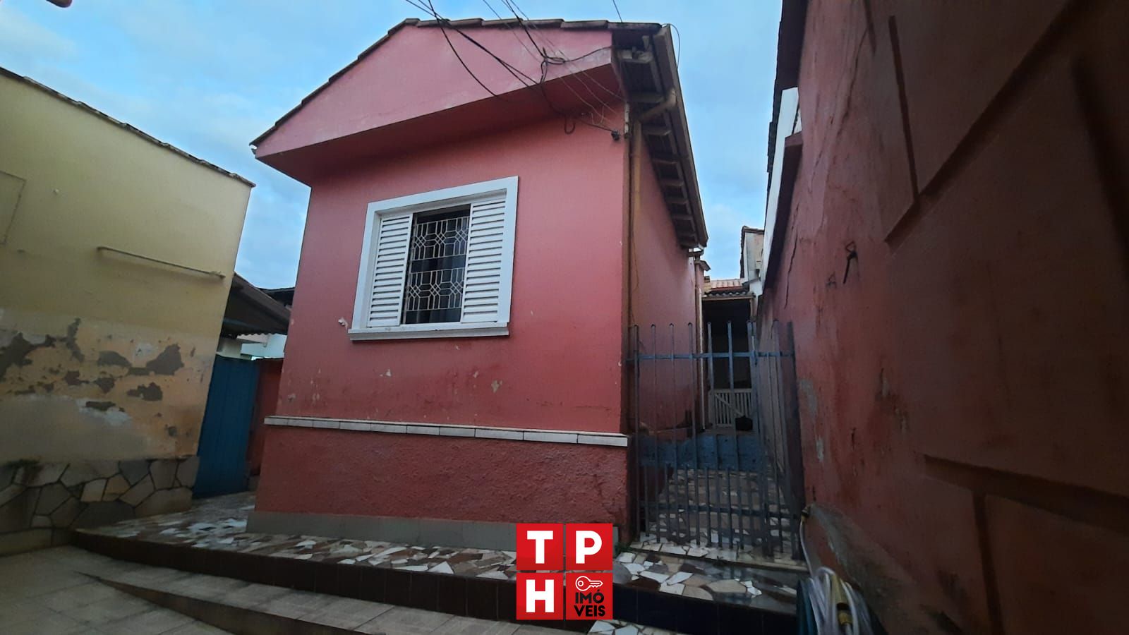 Casa à venda com 2 quartos, 290m² - Foto 14