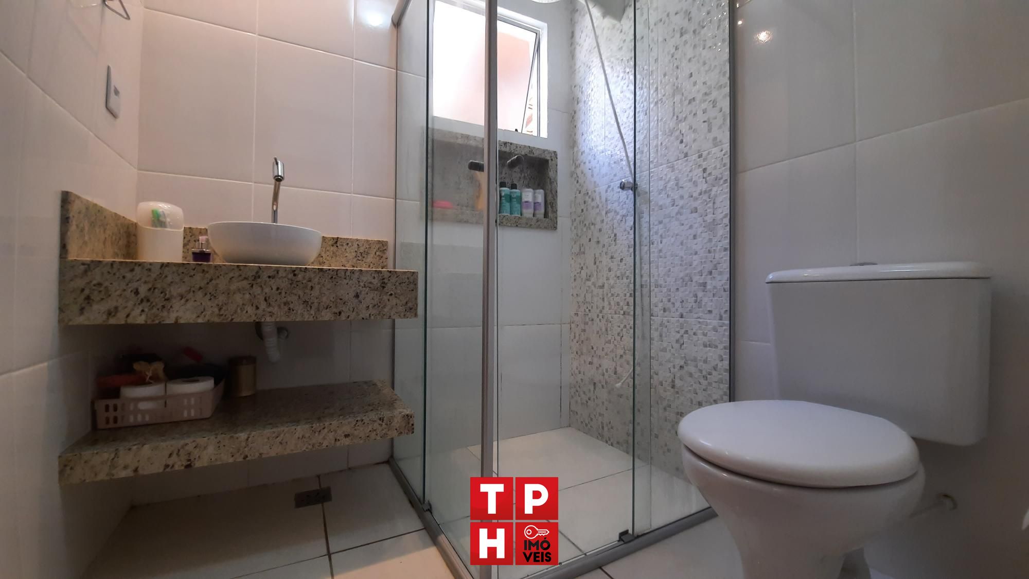 Casa à venda com 5 quartos, 215m² - Foto 15