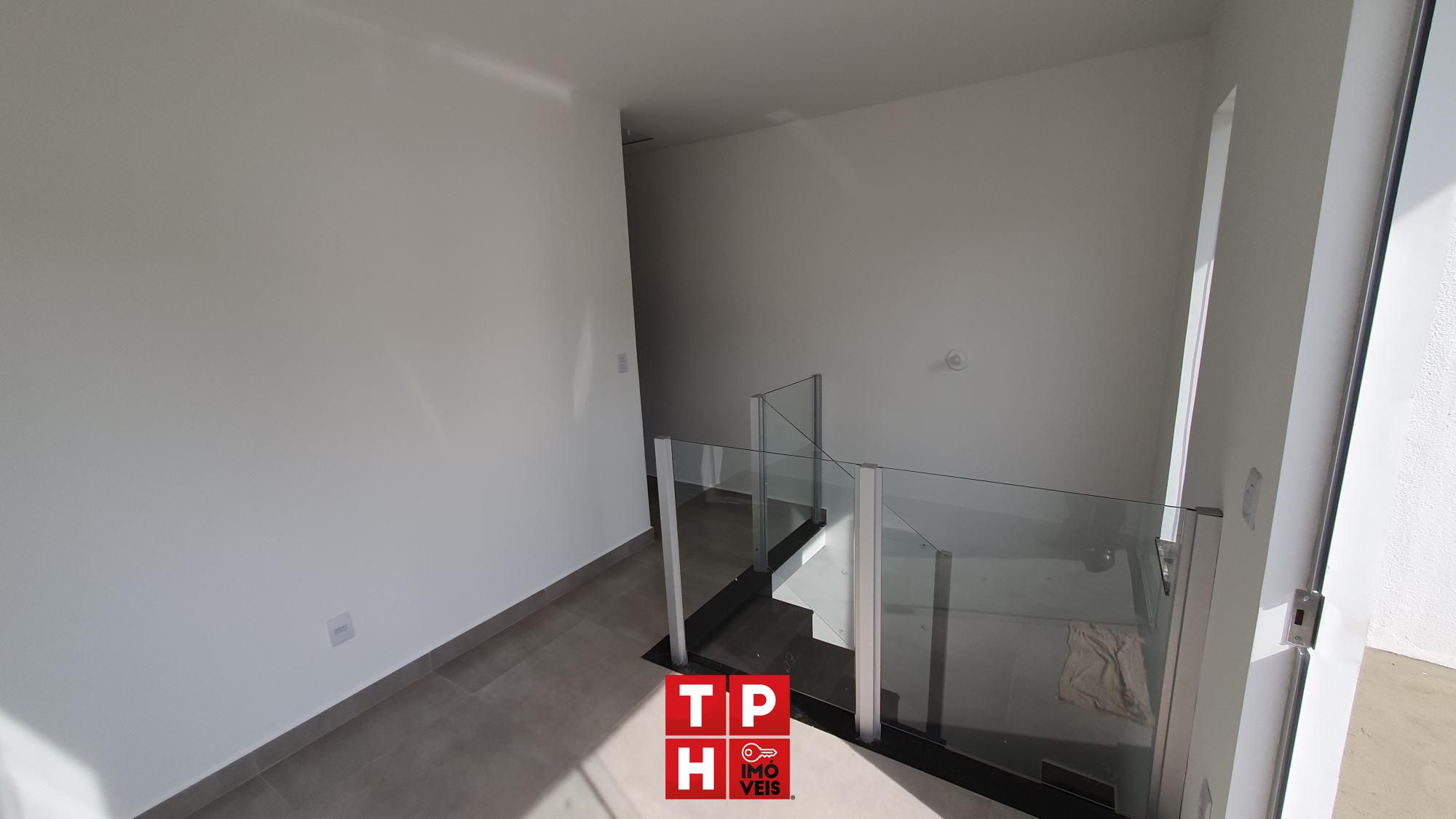 Casa à venda com 3 quartos, 112m² - Foto 2