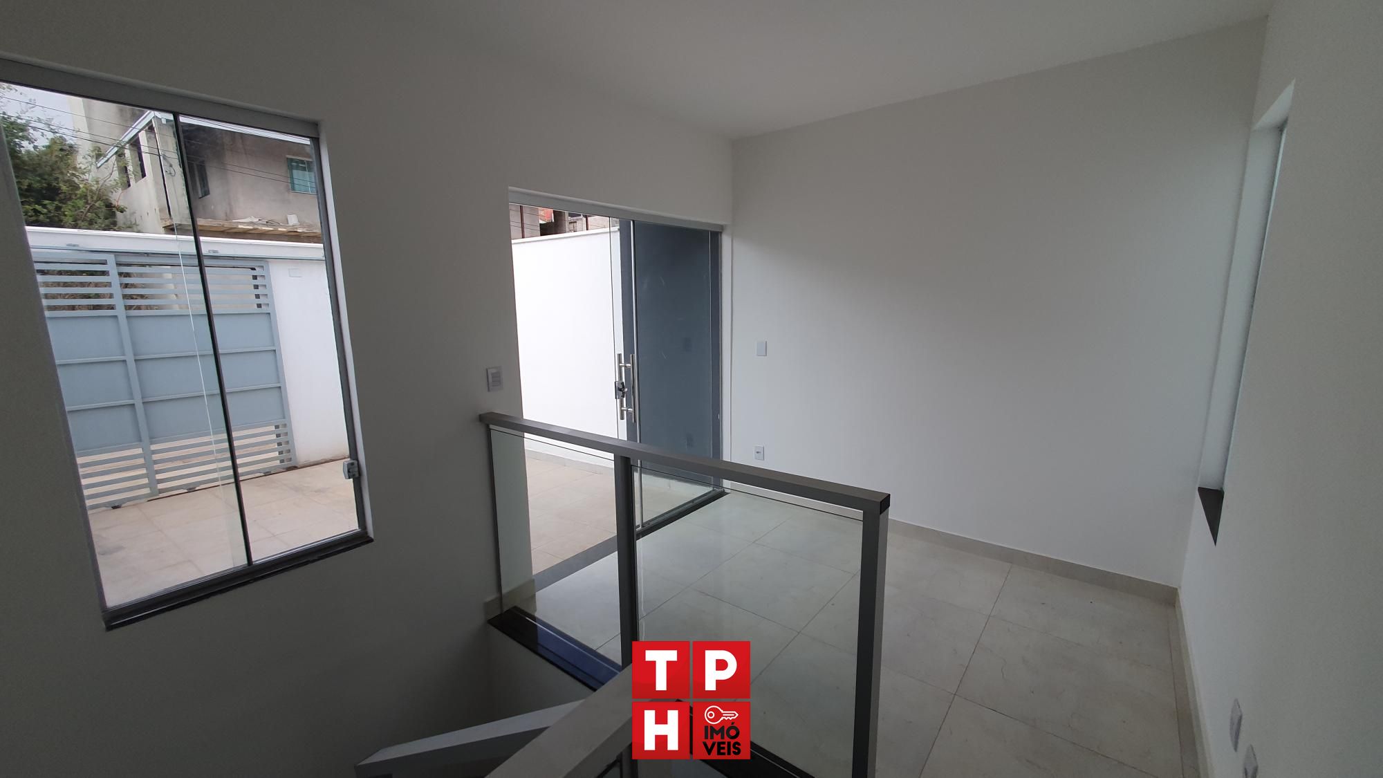 Casa à venda com 3 quartos, 93m² - Foto 5