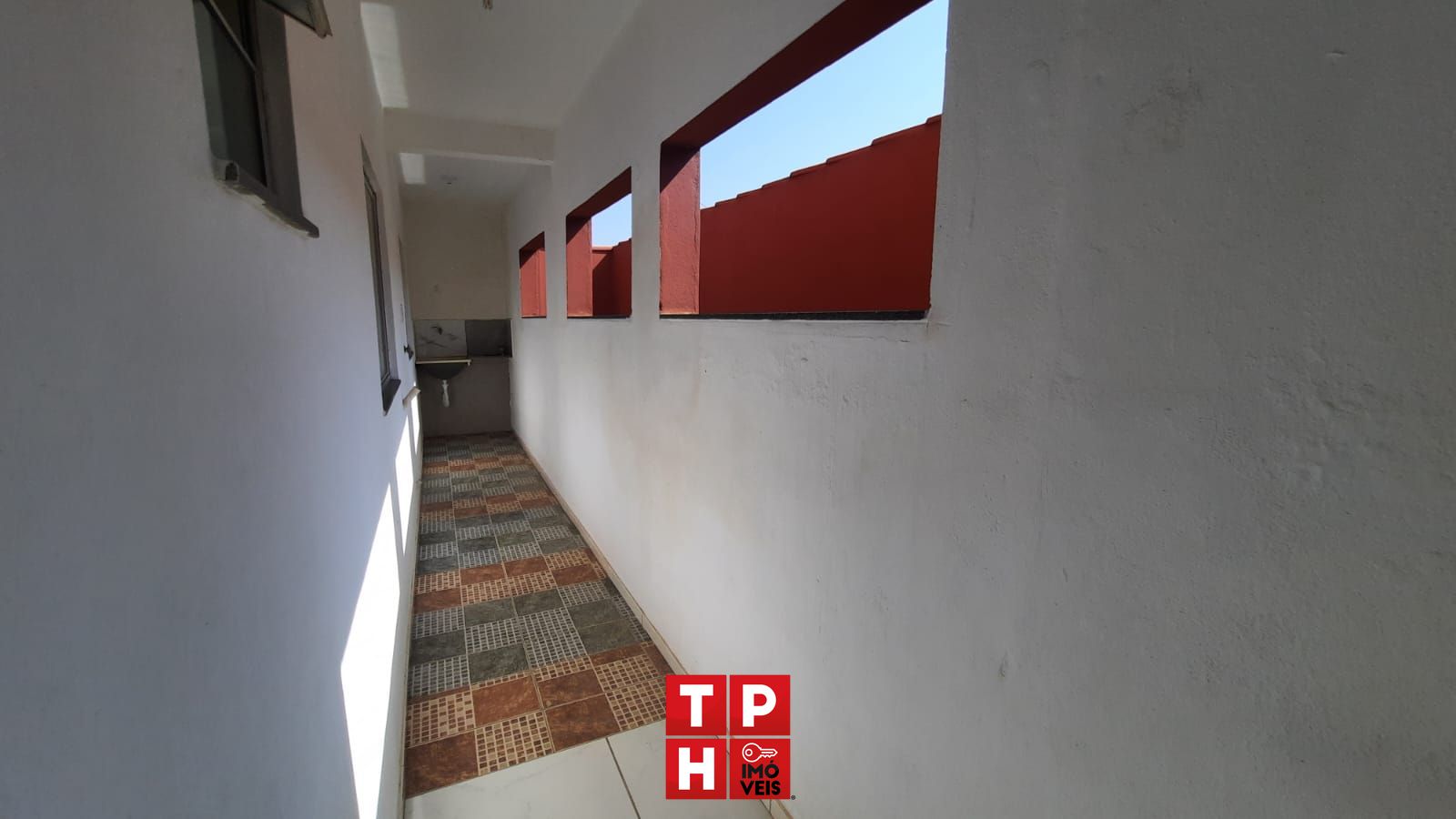 Casa à venda com 2 quartos, 200m² - Foto 17