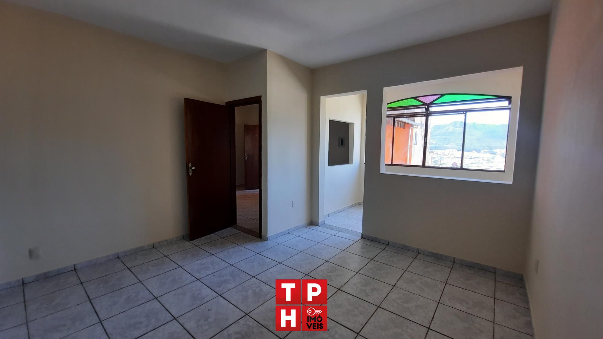 Apartamento para alugar com 3 quartos, 80m² - Foto 1