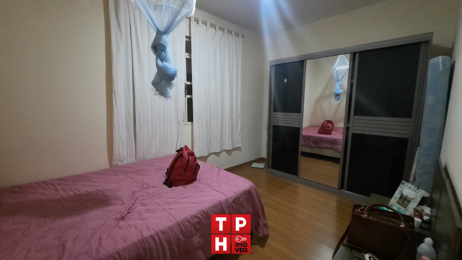 Casa à venda com 2 quartos, 290m² - Foto 4