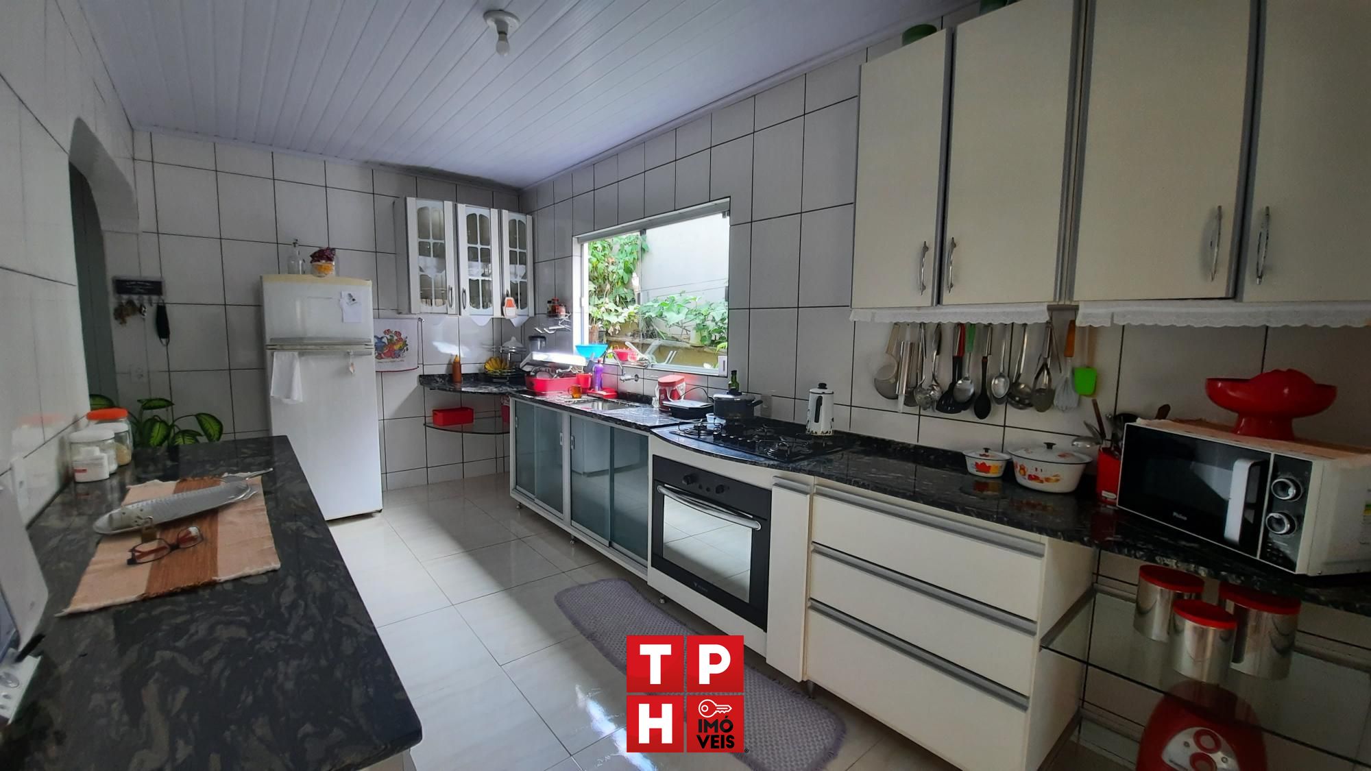 Casa à venda com 3 quartos, 145m² - Foto 3