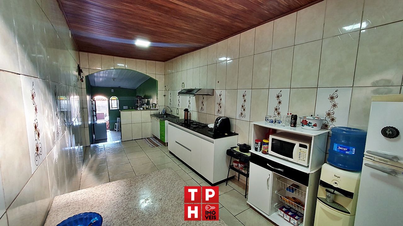 Casa à venda com 3 quartos, 100m² - Foto 5