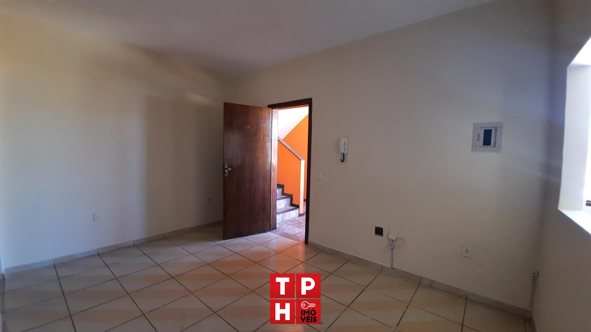 Apartamento para alugar com 3 quartos, 80m² - Foto 3