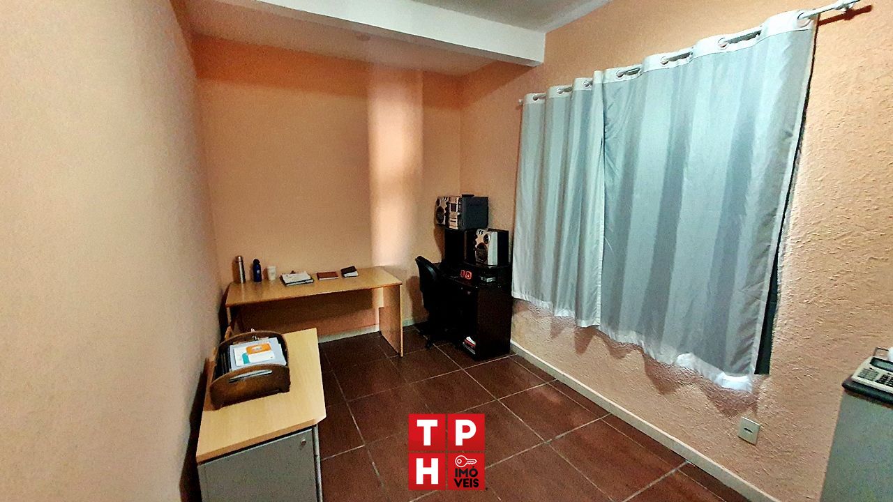 Casa à venda com 3 quartos, 100m² - Foto 18