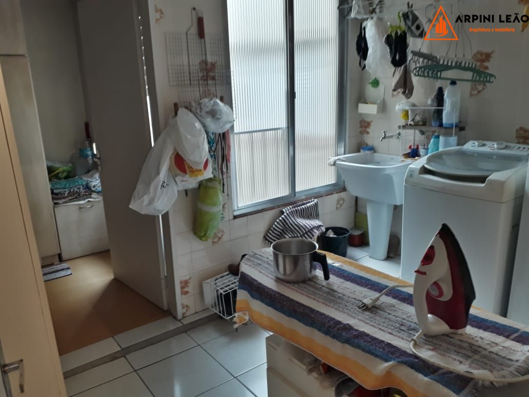 Apartamento à venda com 3 quartos, 157m² - Foto 6