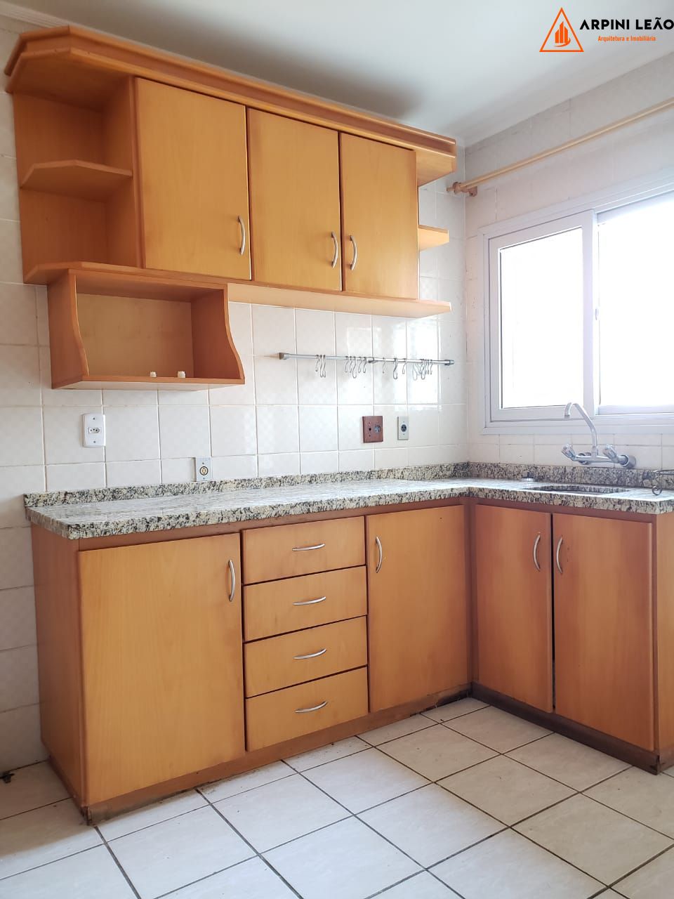 Apartamento à venda com 3 quartos, 109m² - Foto 4