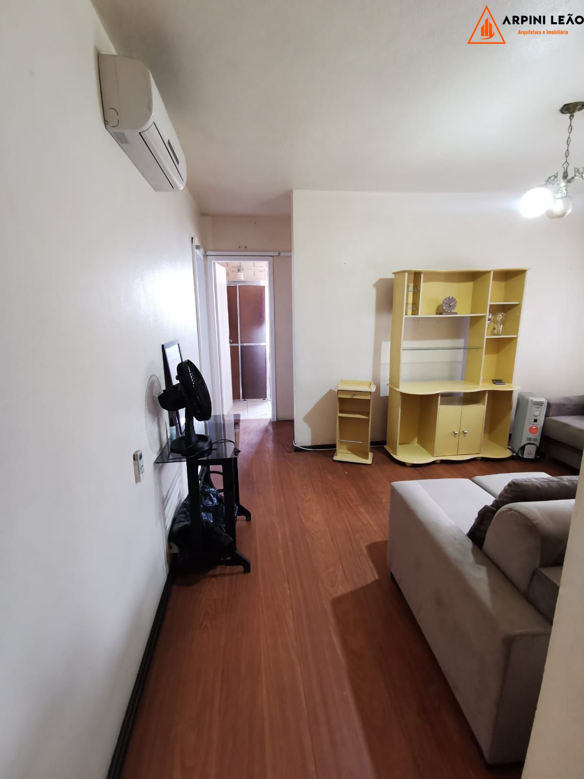 Apartamento à venda com 2 quartos, 67m² - Foto 3