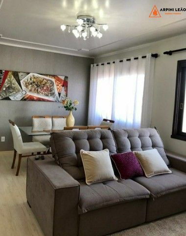 Apartamento à venda com 2 quartos, 72m² - Foto 2