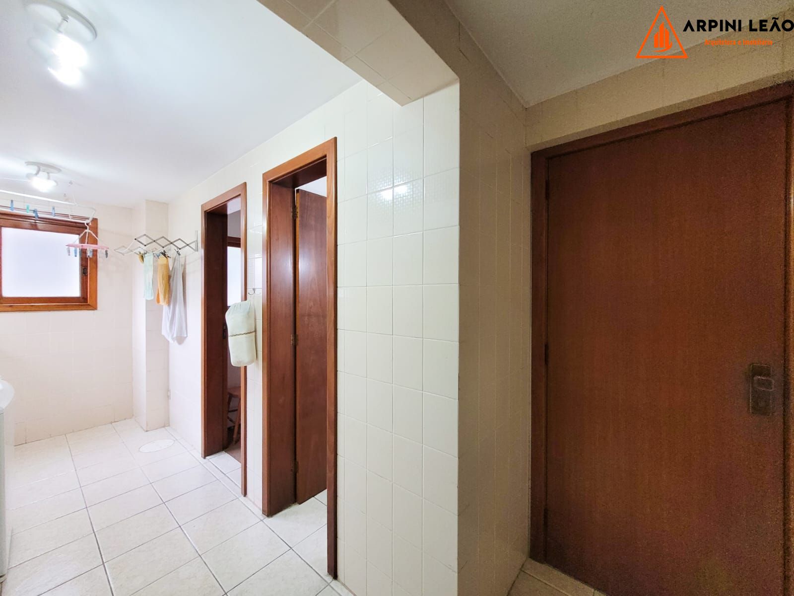 Apartamento à venda com 3 quartos, 236m² - Foto 14