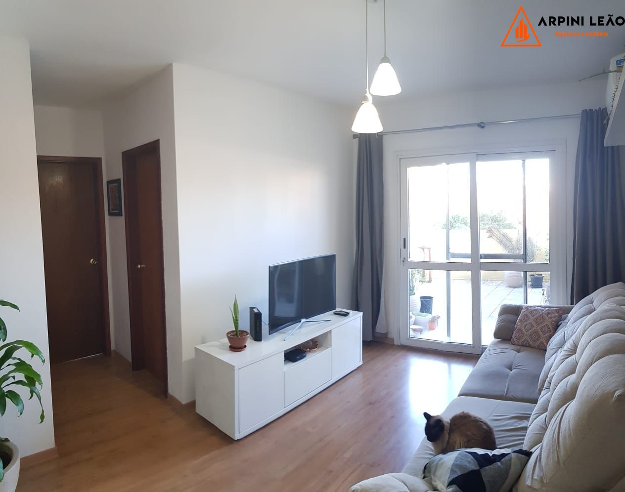 Apartamento à venda com 2 quartos, 78m² - Foto 3