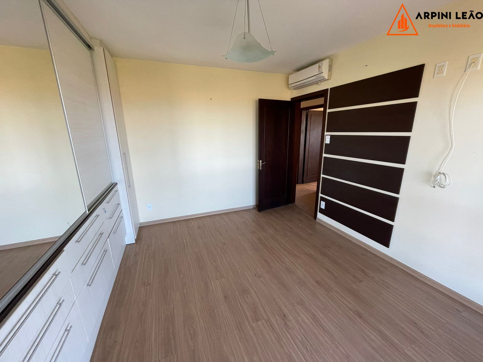 Apartamento à venda com 2 quartos, 59m² - Foto 11