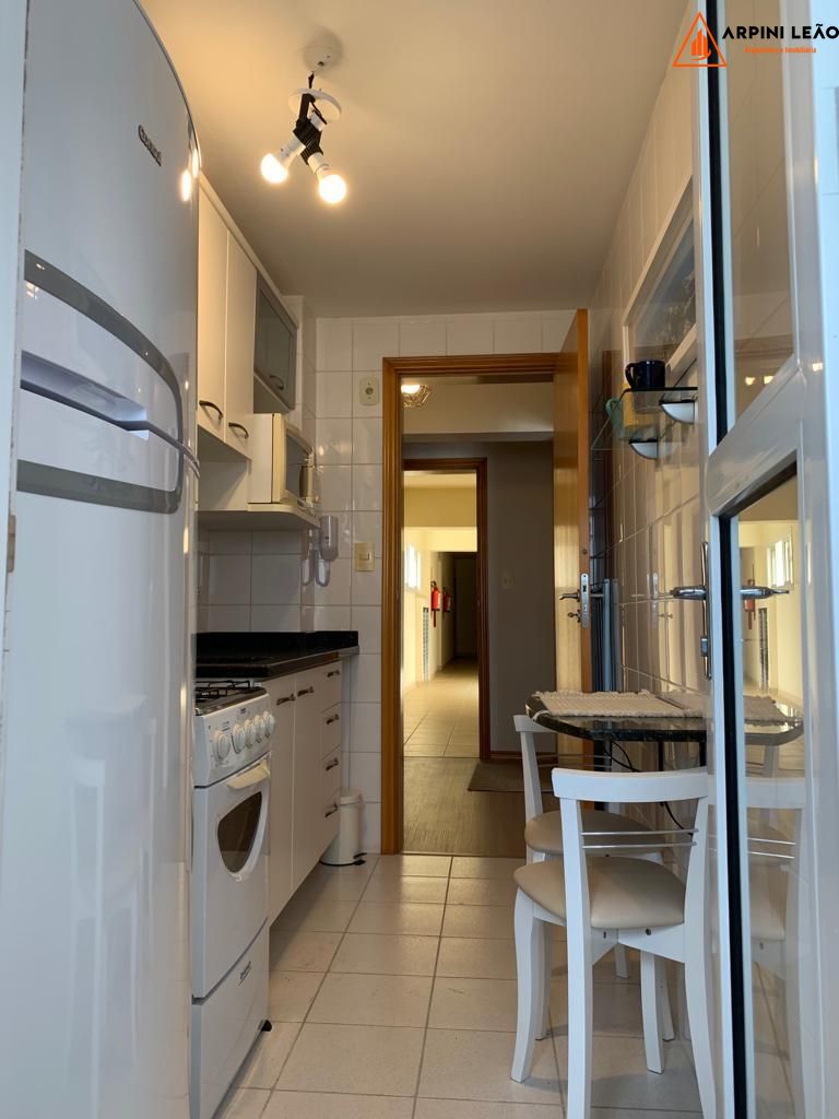 Apartamento à venda com 1 quarto, 70m² - Foto 4