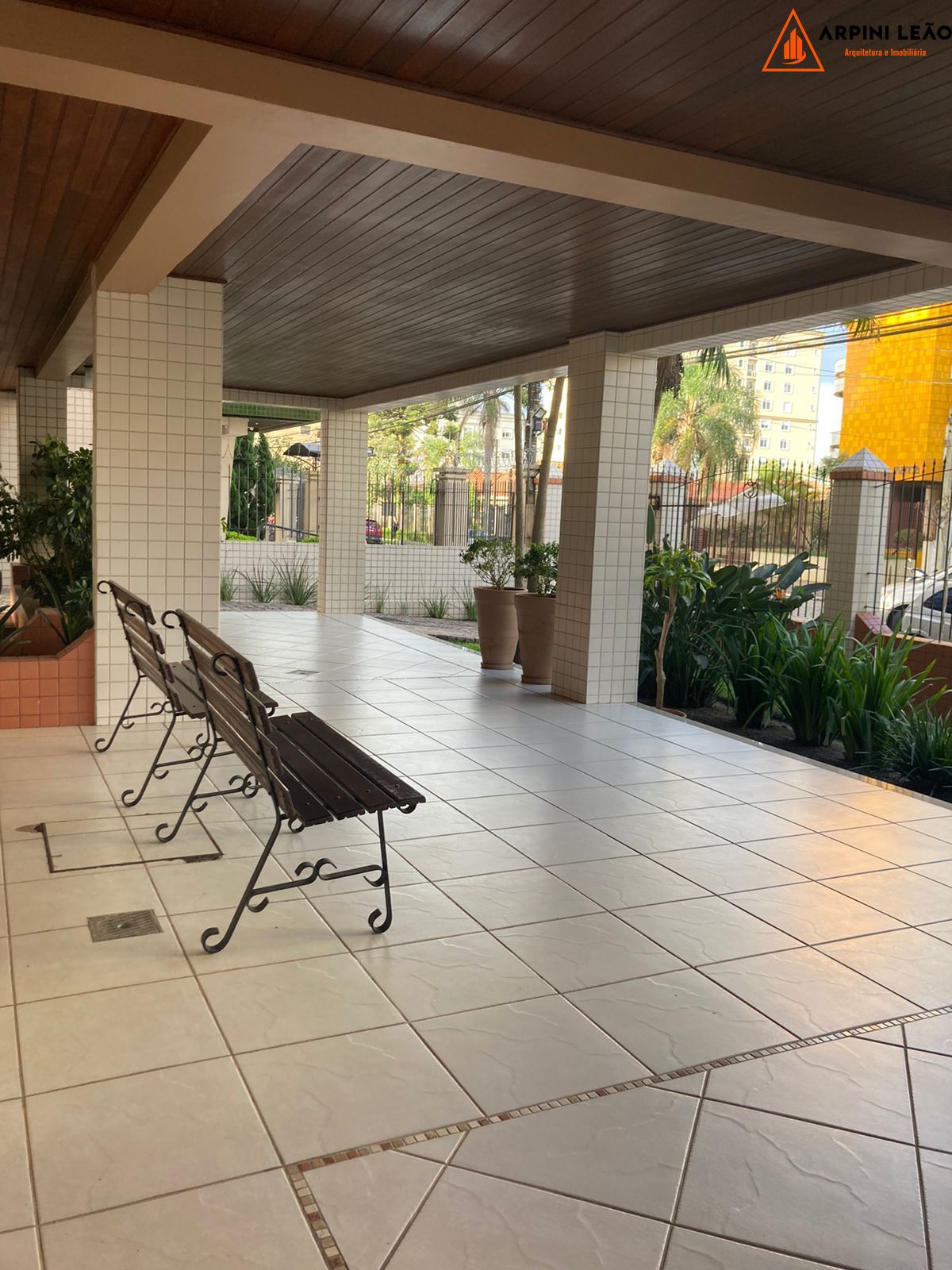 Apartamento, 3 quartos, 270 m² - Foto 2