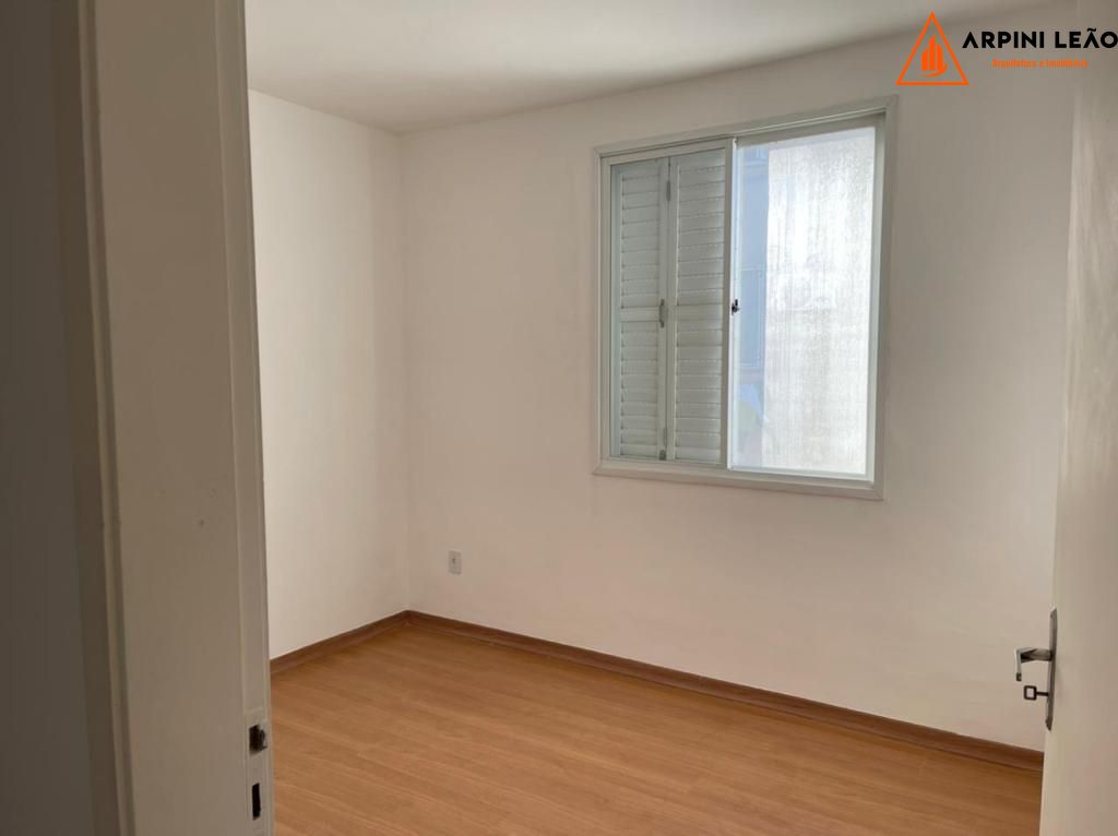 Apartamento à venda com 2 quartos, 38m² - Foto 11