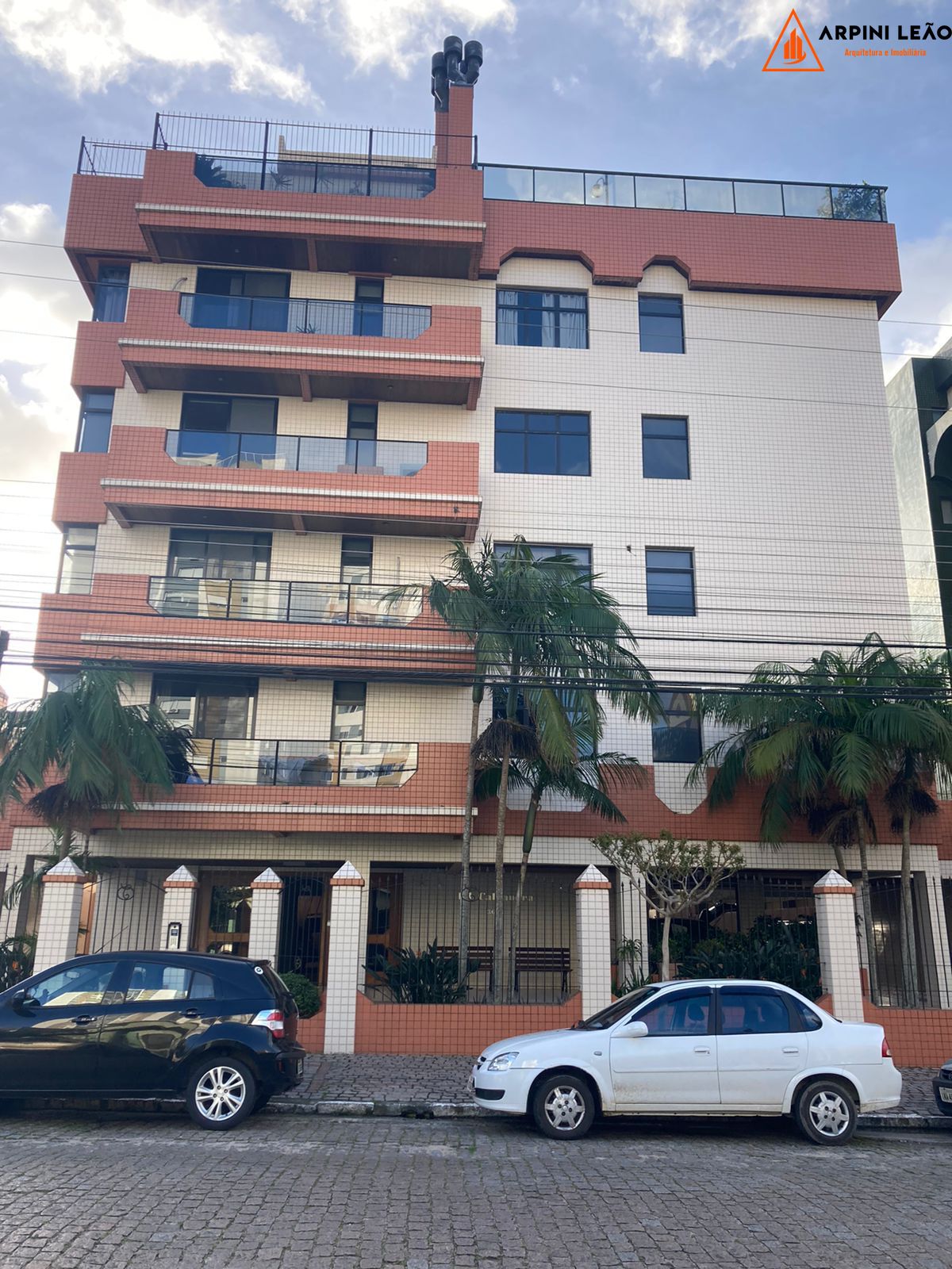 Apartamento, 3 quartos, 270 m² - Foto 1