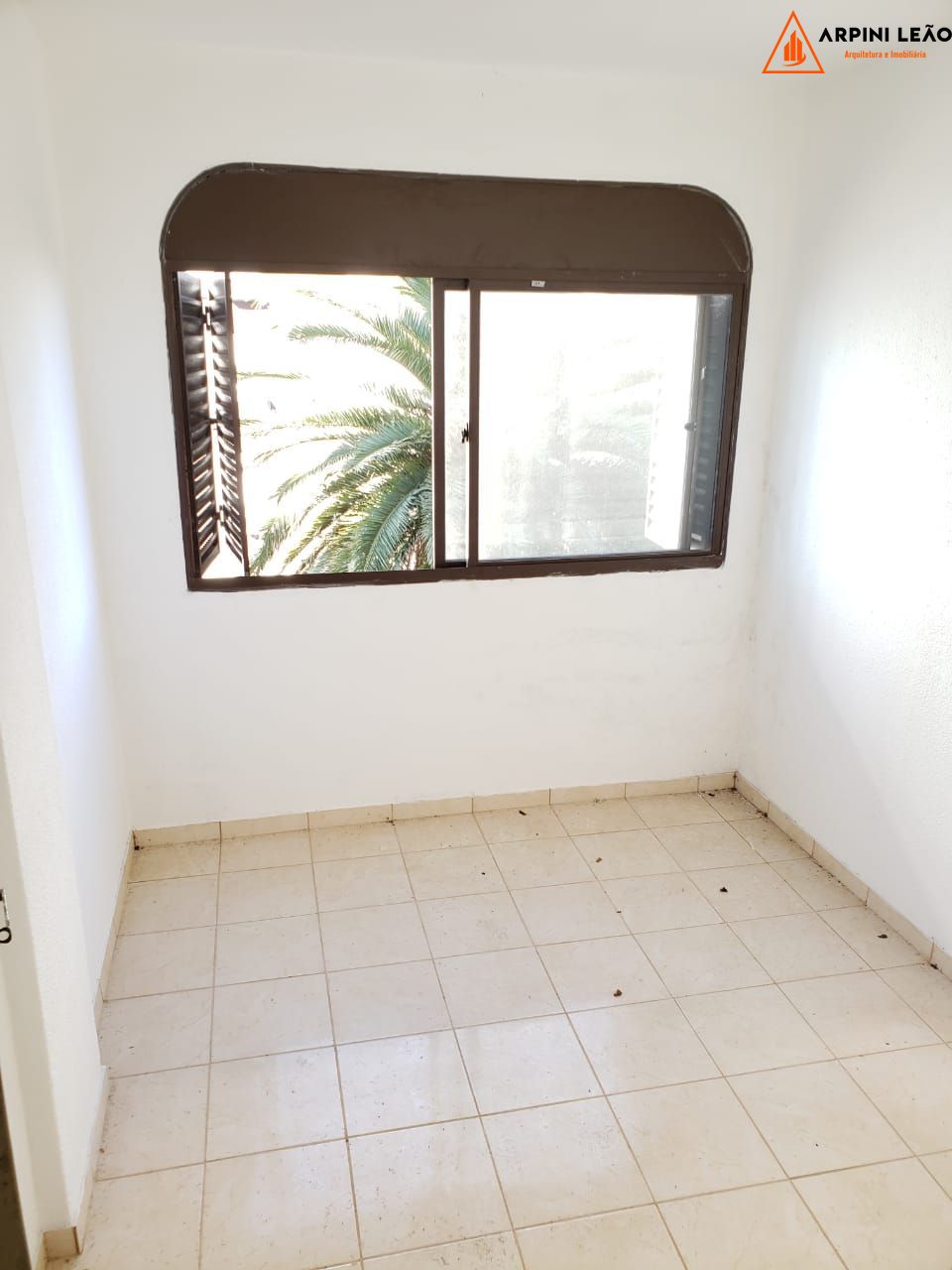 Apartamento à venda com 3 quartos, 76m² - Foto 8