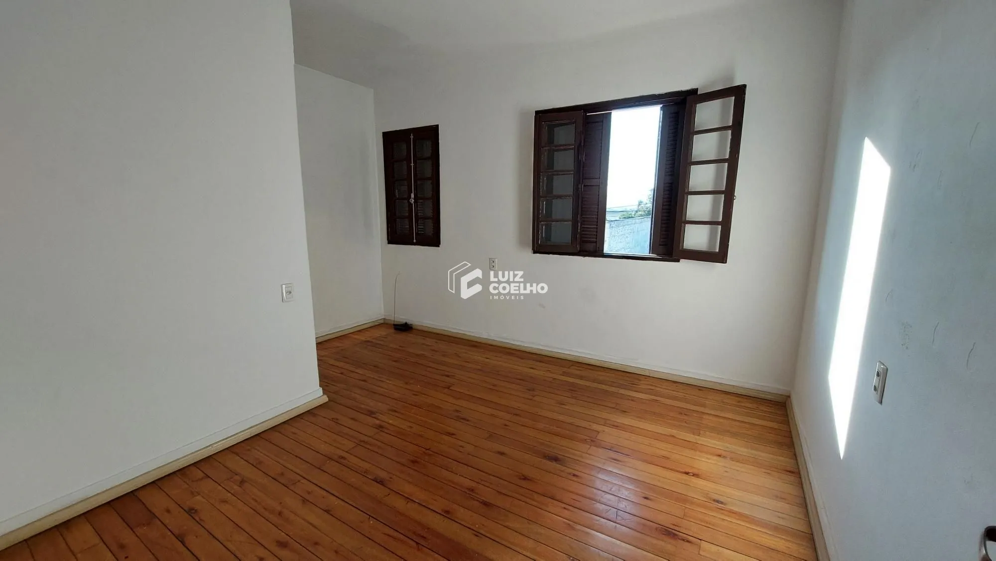 QUARTO 1