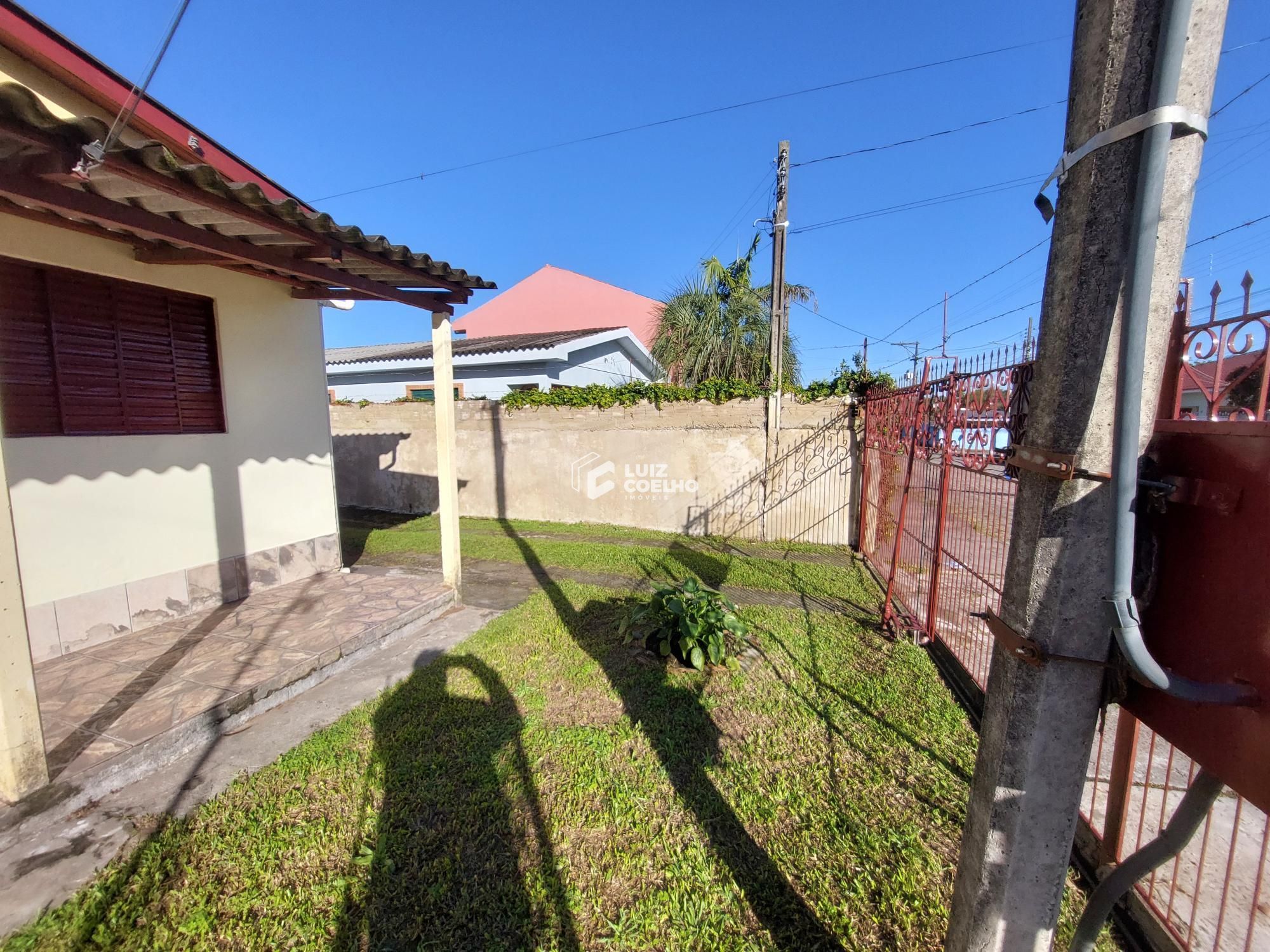 PÁTIO NA FRENTE