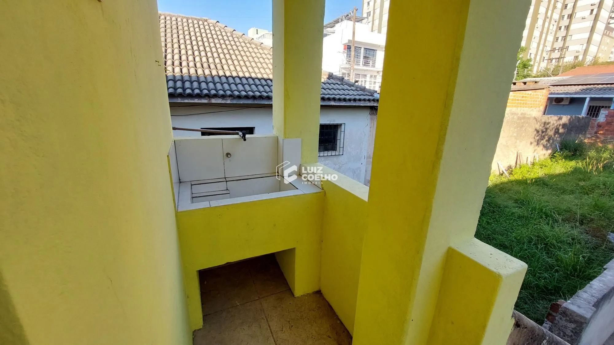 ÁREA DE SERVIÇO