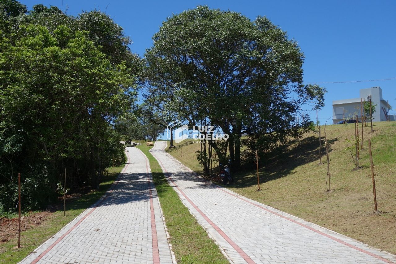 Ciclovia e pista de caminhada