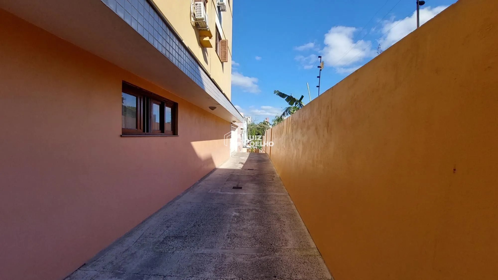 ACESSO A GARAGEM