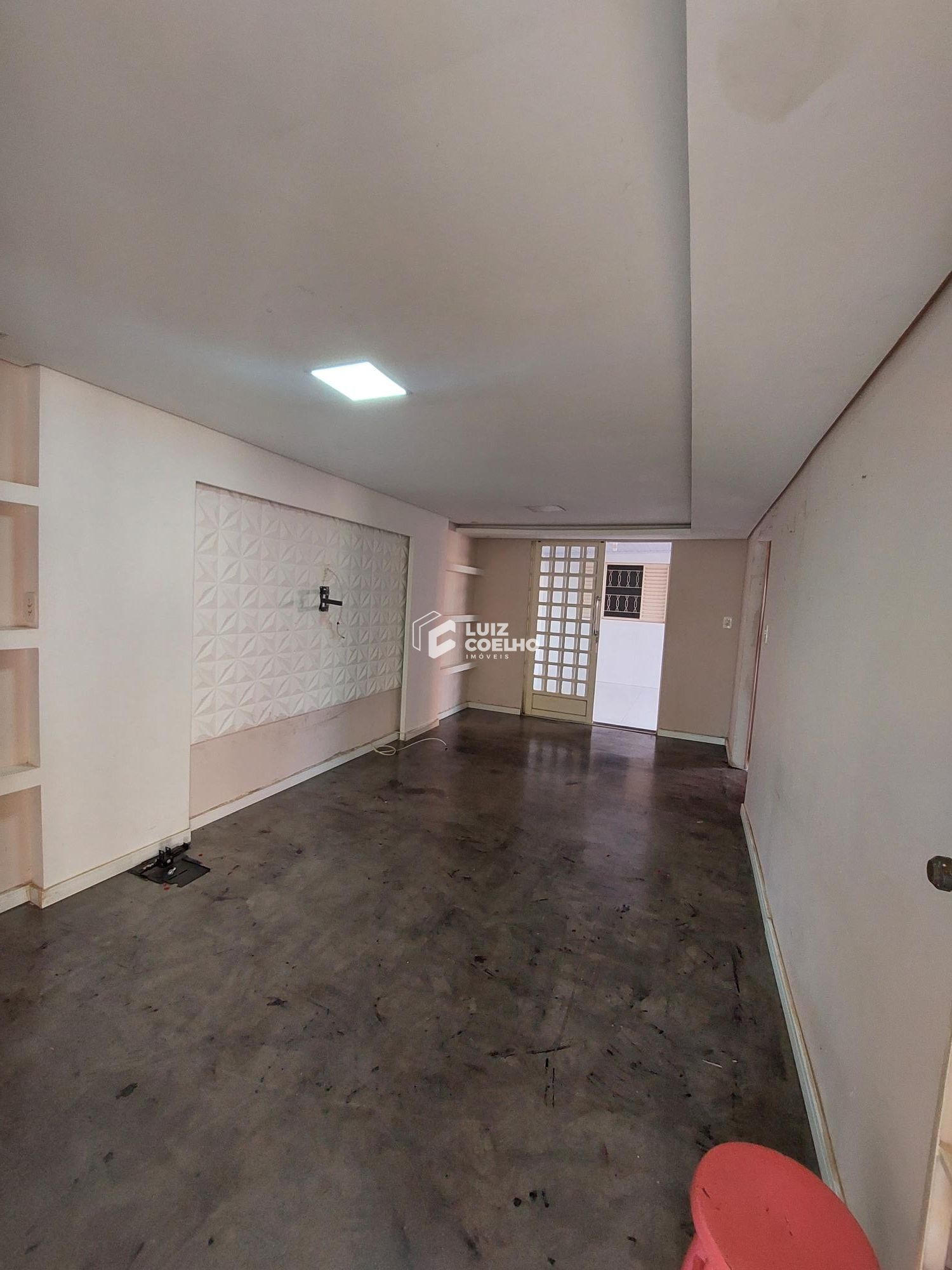 SALA