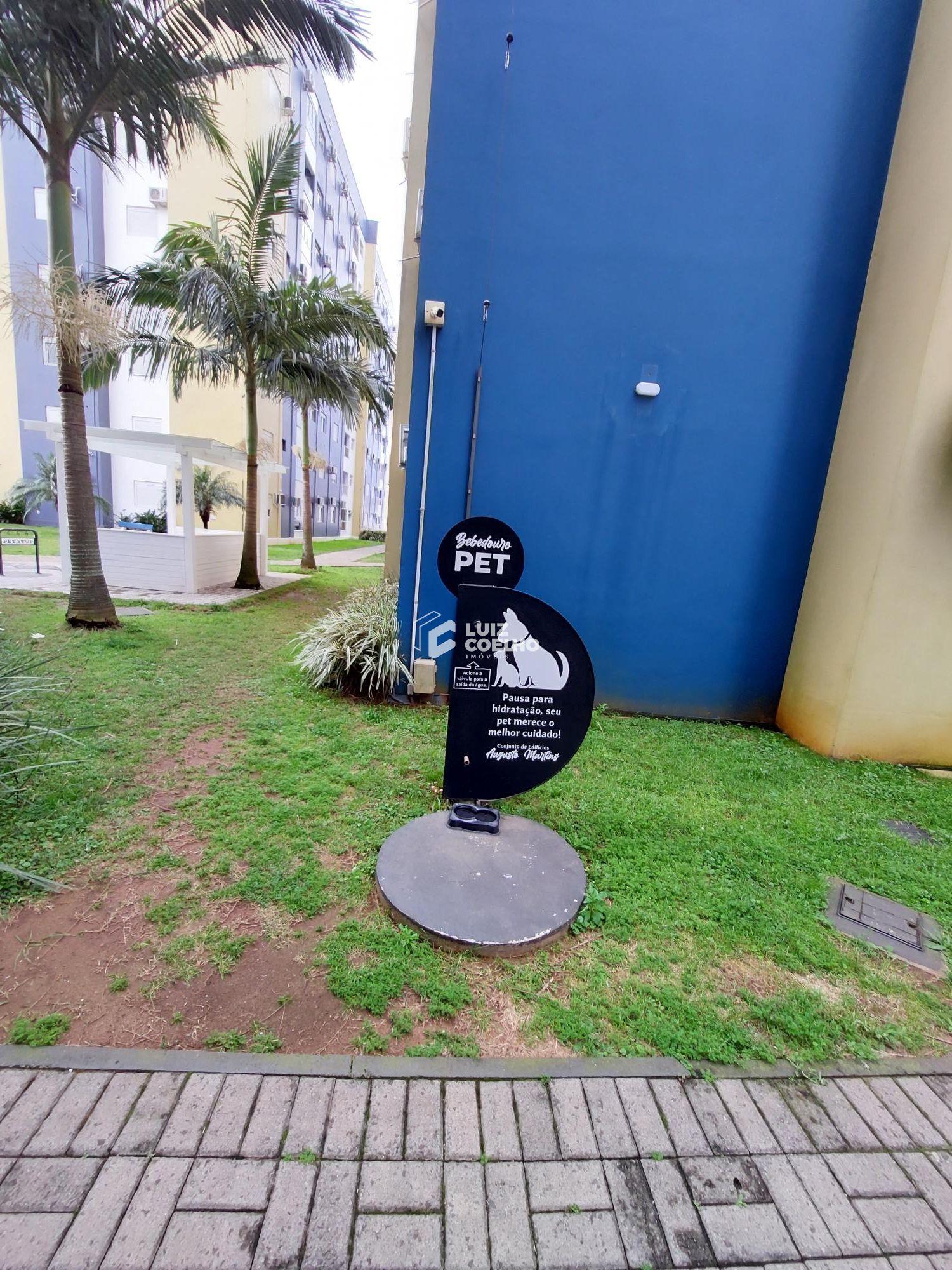ÁREA DE LAZER