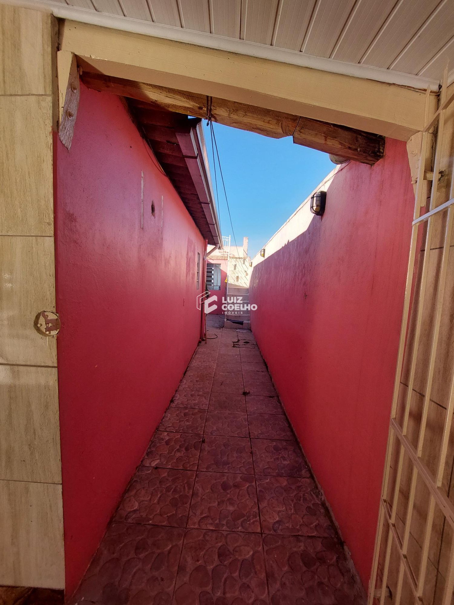 CORREDOR ACESSO FUNDOS