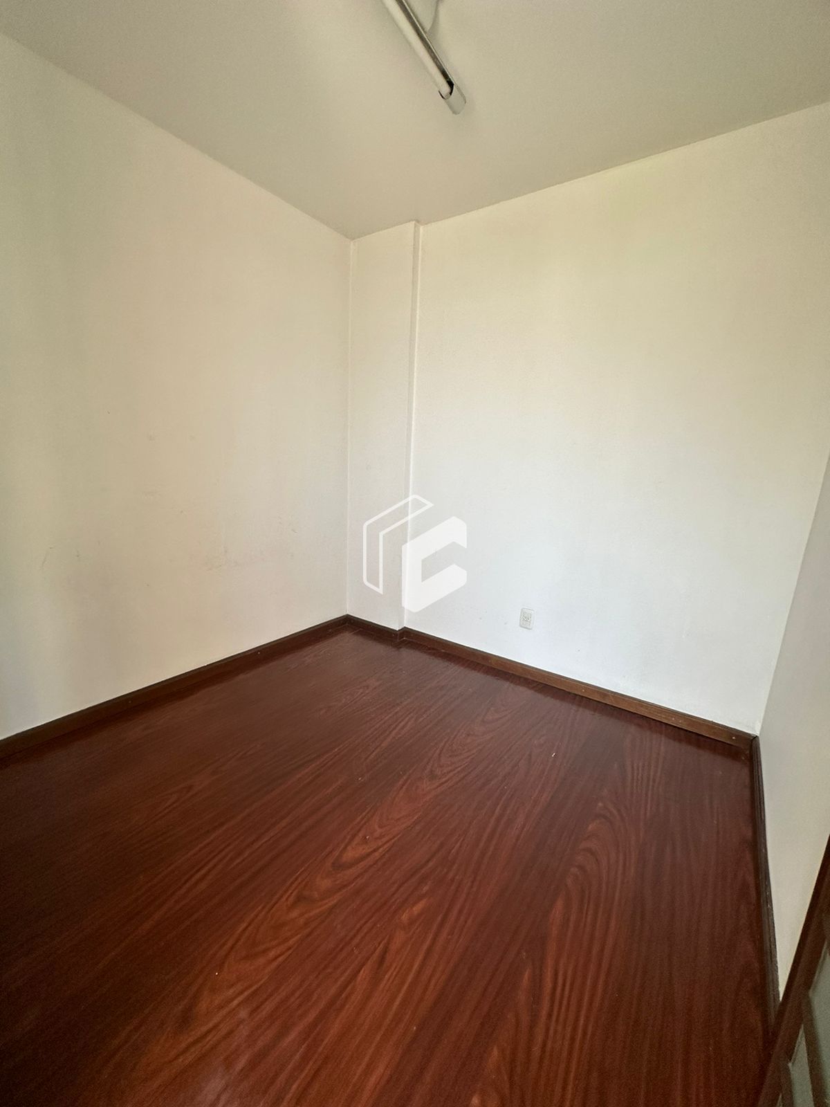 Apartamento à venda com 3 quartos, 216m² - Foto 17