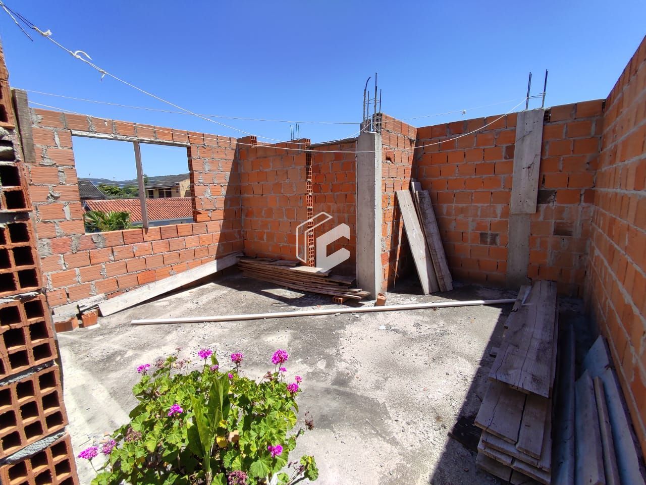 Casa à venda com 2 quartos, 100m² - Foto 17