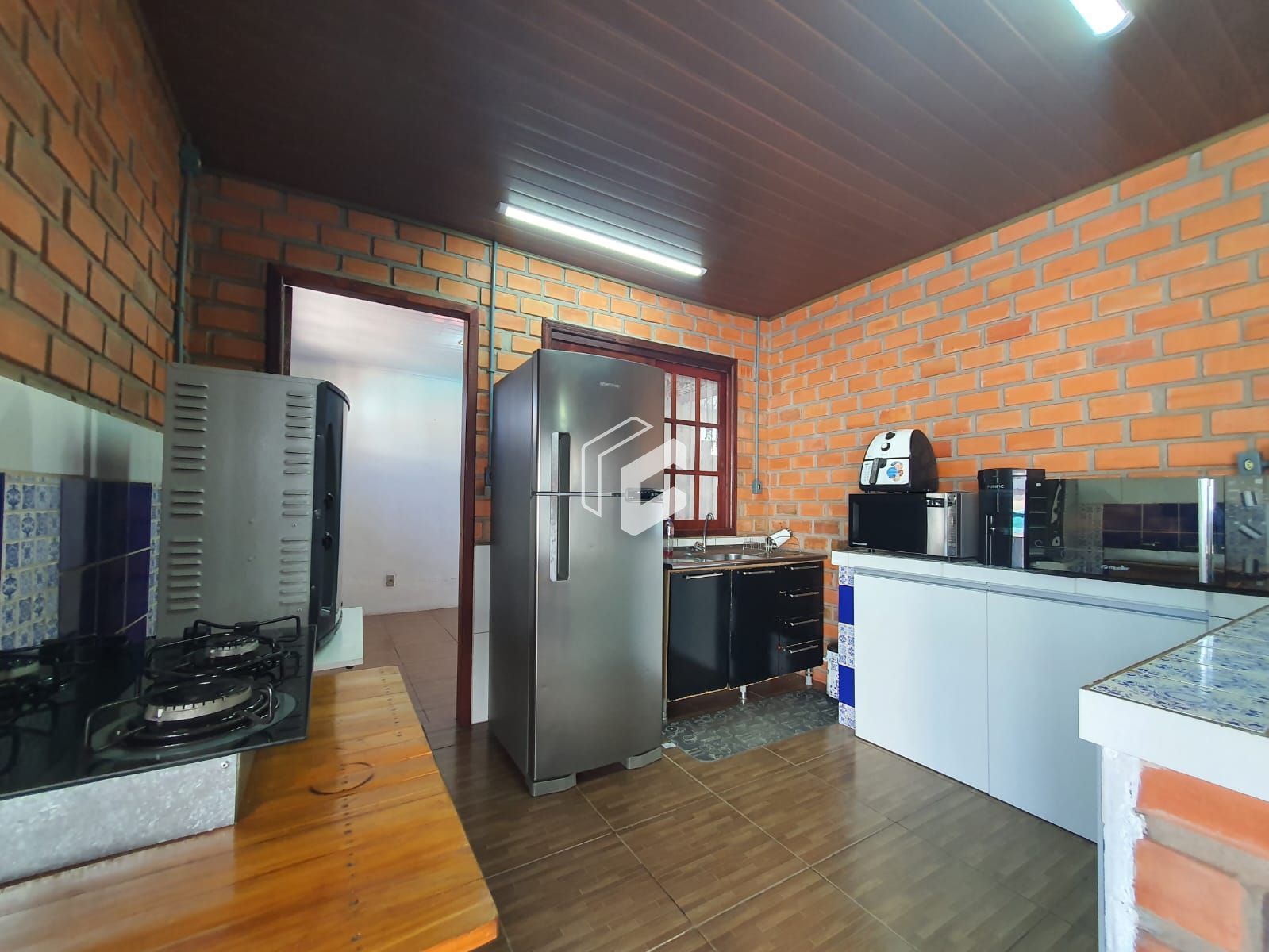 Casa à venda com 3 quartos, 180m² - Foto 8