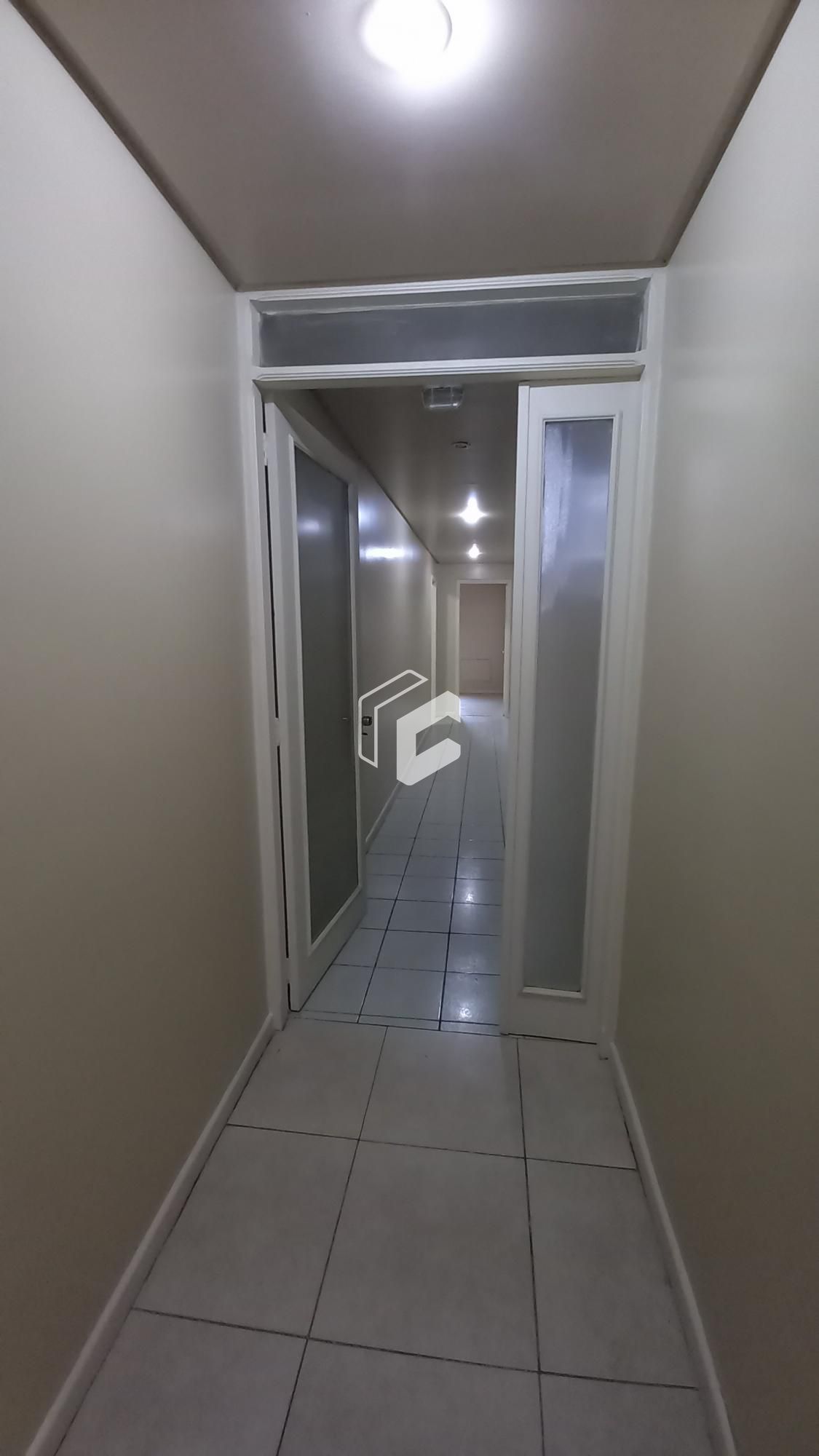 Conjunto Comercial-Sala para alugar com 7 quartos, 113m² - Foto 9